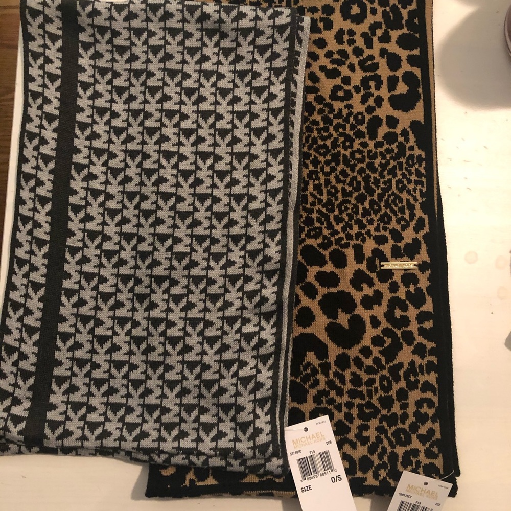 NWT Michael Kors Scarves